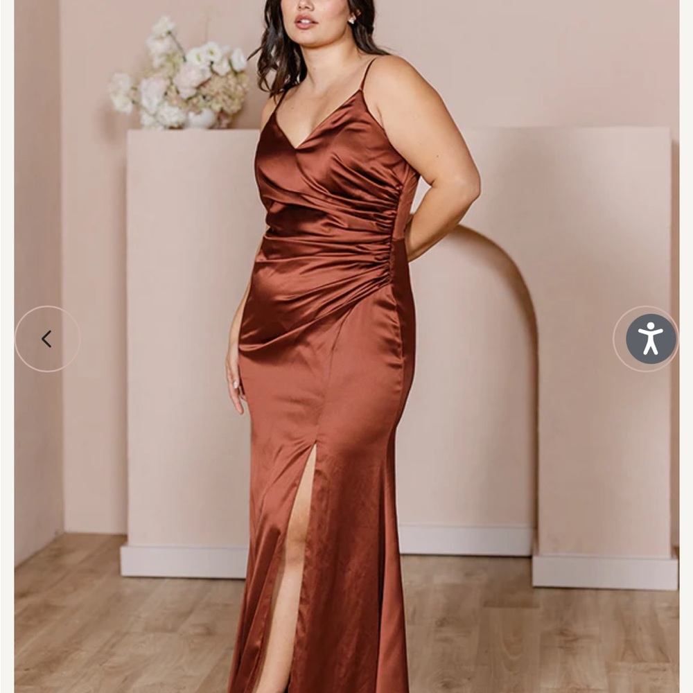 Bridesmaid, prom, casual